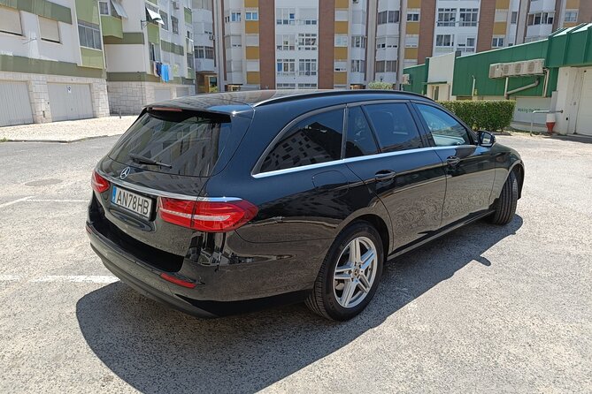 Private One-Way Transfer Between Lisbon and Cascais - Pricing and Cancellation Policy