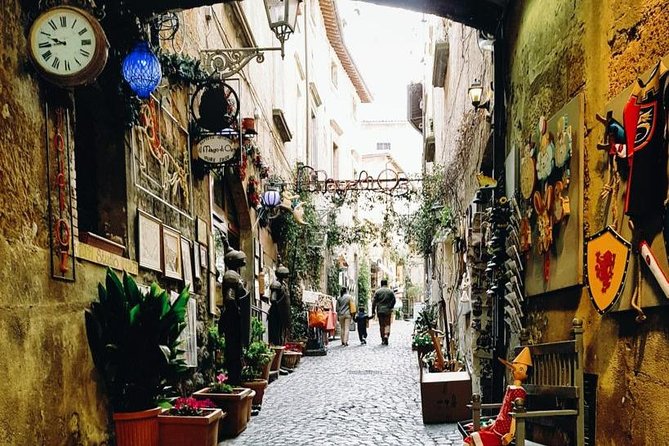 Private One Way Transfer From Rome to Florence With 2 Hours Stop in Orvieto - What to Expect