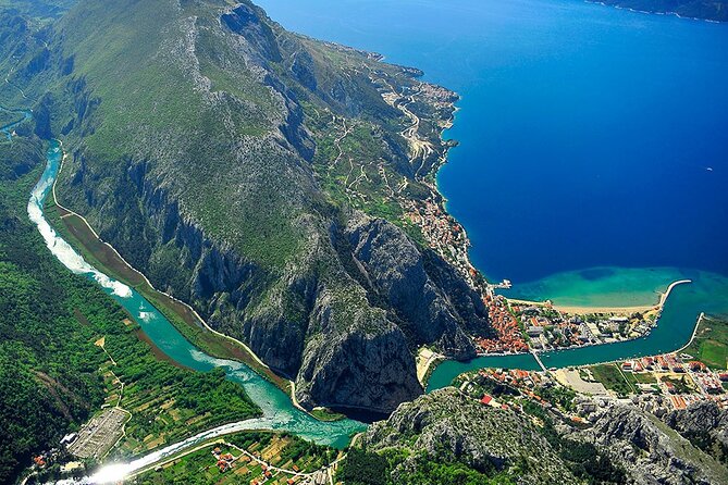 Private One Way Transfer From Split or Split Airport to Omiš - Additional Information