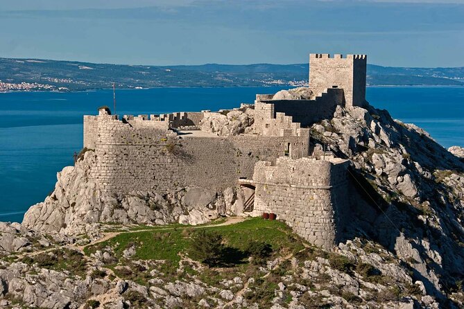 Private One Way Transfer From Split or Split Airport to Omiš - Why Choose Private Transfer?