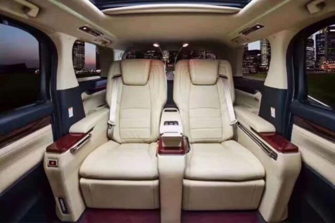 Private One-Way Transportation To/From Kobe - Vehicle Information