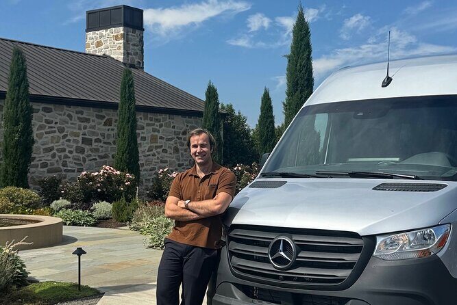 Private Oregon Wine Tour - Bring Up To 10 People - Three Wineries - Who Will Love This Tour?