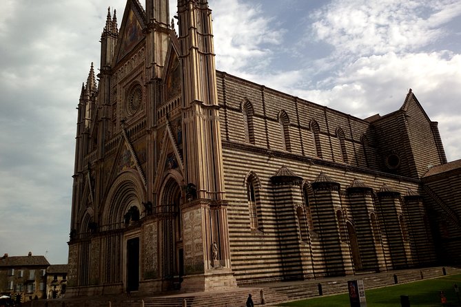 Private Orvieto and Civita Di Bagnoregio Historical Day Tour From Rome - Tour Highlights