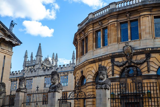 Private Oxford Walking Tour With University Alumni Guide - Pricing and Availability