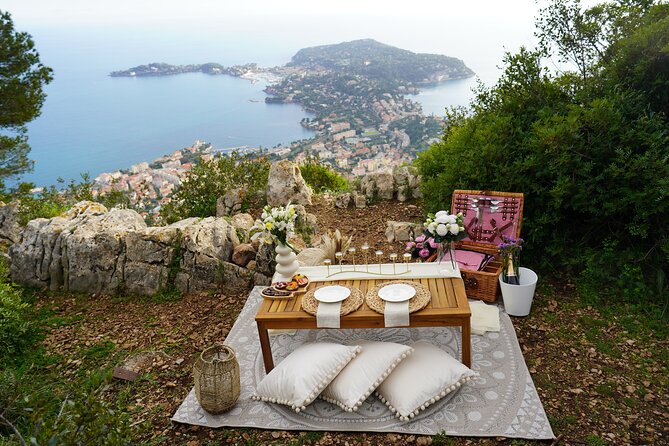 Private Painting Experience With Picnic in Nice - Meeting and Pickup Information
