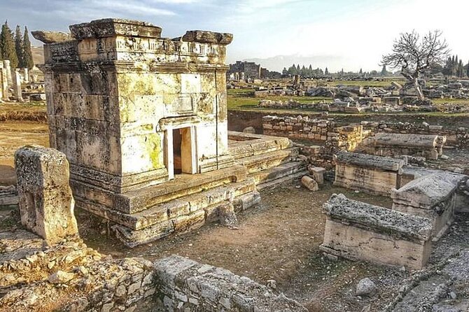 Private Pamukkale Day Tour From Istanbul by Plane - Common Questions