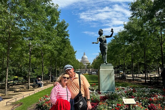 Private Paris Tour by Minivan, Private Guide, Champagne(Optional) - Alcoholic Beverage Options