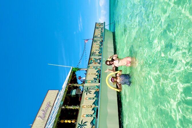 Private Party Boat at Coast of Punta Cana and Bávaro - What Makes This Private Party Boat Stand Out?