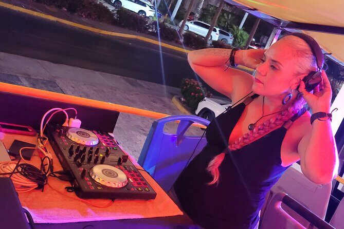 Private Party Bus Experience in Cancun - Who Is This Tour Best For?