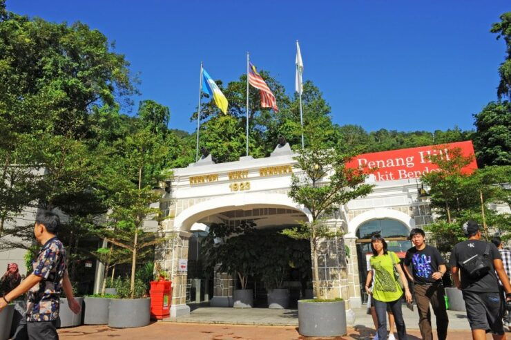 Private Penang City Tour With Kek Lok Si Temple - Pickup and Drop-off Information