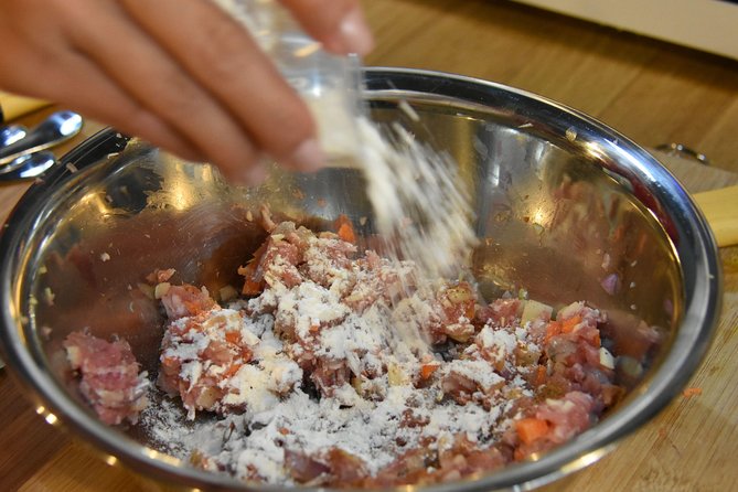 Private Peranakan Cooking Class in a Studio Near Lavender MRT - Cancellation Policy and Reviews