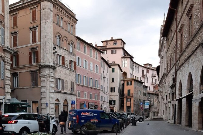 Private Perugia Walking Tour With Official Guide - The Sum Up