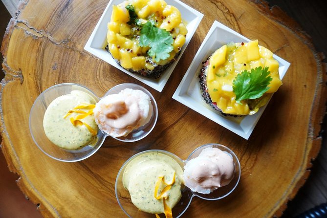 Private Peruvian Cooking Class in Lima With a Miraflores Gourmet Chef - Interacting With a Gourmet Chef