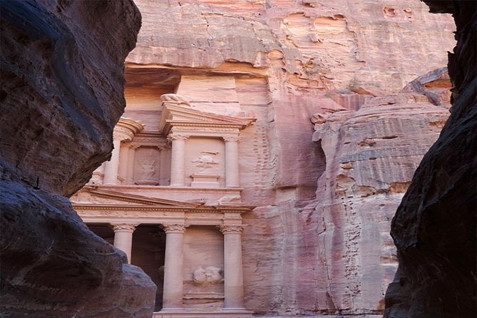 Private Petra Day Trip From Wadi Araba Border Crossing - Good To Know