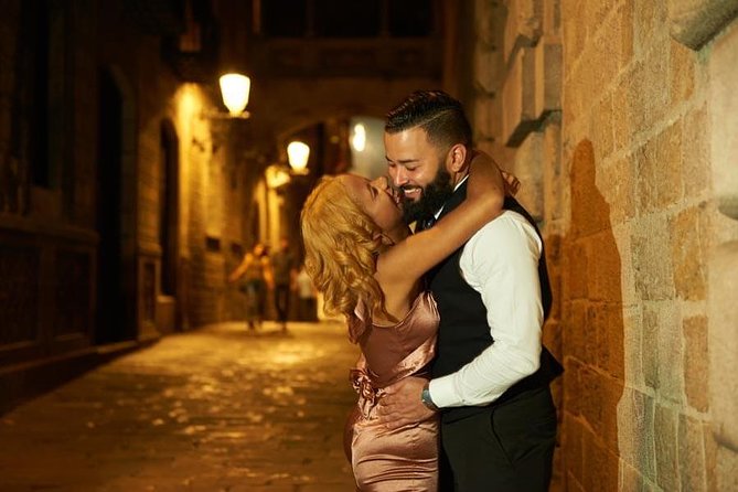 Private Photo Session With a Local Photographer in Barcelona - Activity Details
