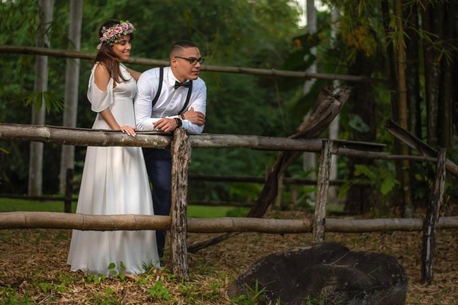 Private Photo Session With a Local Photographer in Boca Chica - Package Details