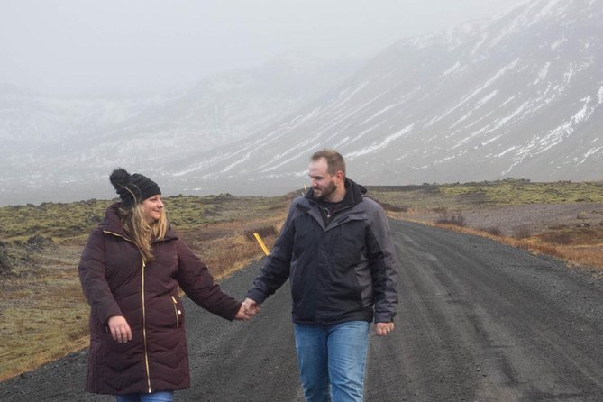 Private Photo Session With a Local Photographer in Egilsstadir - Pricing and Booking Information