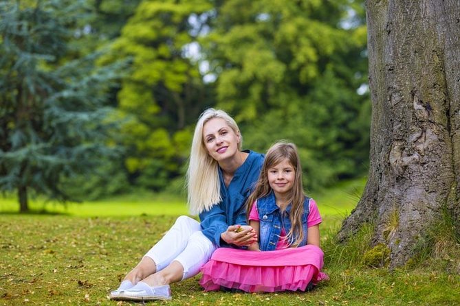 Private Photo Session With a Local Photographer in Falkirk - Common Questions