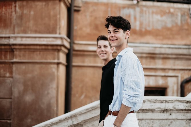 Private Photo Session With a Local Photographer in Florence - Tailored Photo Session for Your Group