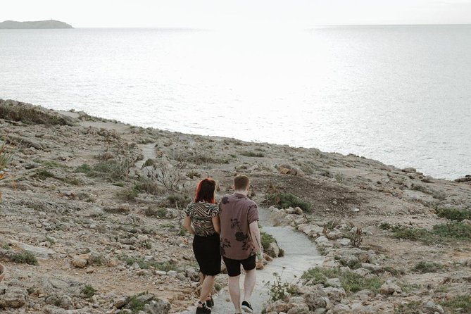 Private Photo Session With a Local Photographer in Ibiza - Common Questions