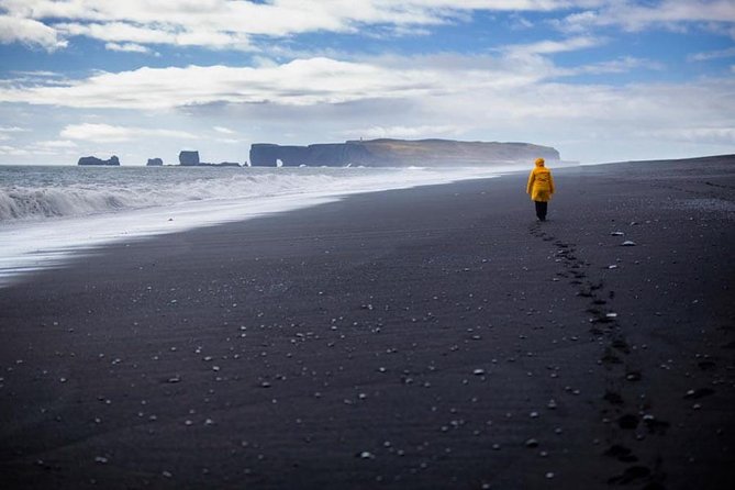 Private Photo Session With a Local Photographer in Iceland - Receive Professionally Edited Images