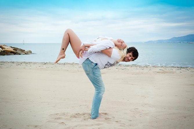 Private Photo Session With a Local Photographer in La Pineda - Cancellation Policy