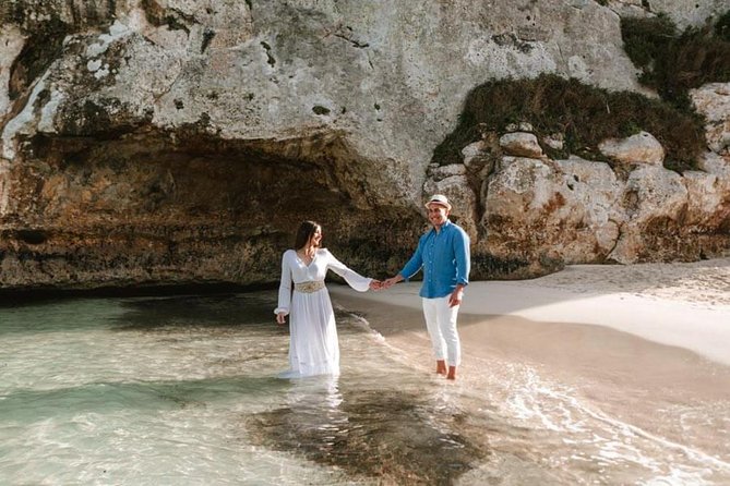 Private Photo Session With a Local Photographer in Menorca - The Sum Up