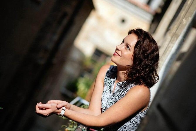 Private Photo Session With a Local Photographer in Sitges - Benefits