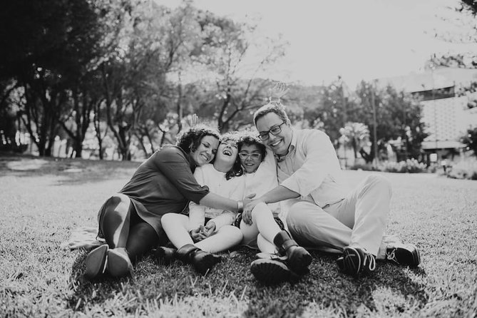 Private Photo Session With a Local Photographer in Tavira - Additional Details