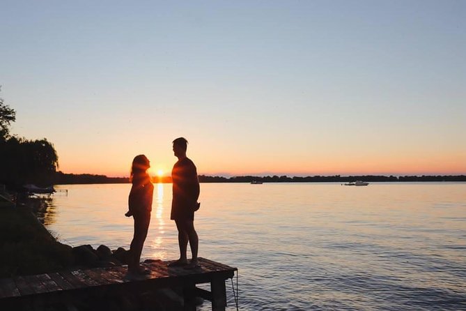 Private Photo Session With a Local Photographer in Toronto - Directions
