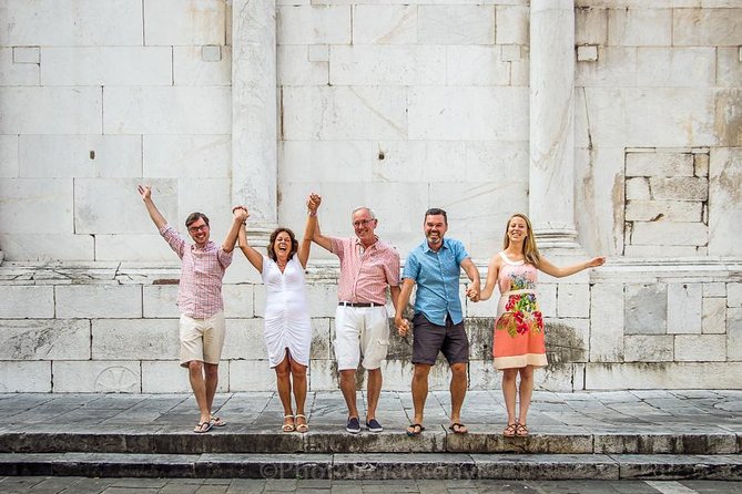 Private Photo Shoot in Lucca - Clothing and Accessories Variety