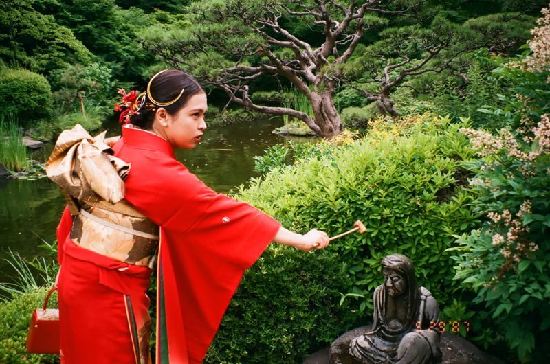 Private photo shoot with a film camera (Tokyo) - What the price buys, and what it does not