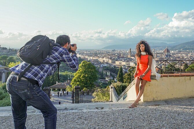 Private Photo Shooting walking Tour with a local around Florence - Practical Details to Keep in Mind