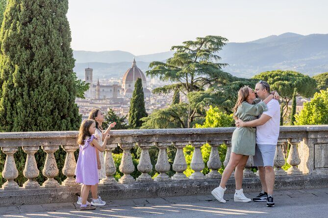 Private Photo Shooting walking Tour with a local around Florence - Who Is This Tour Best For?