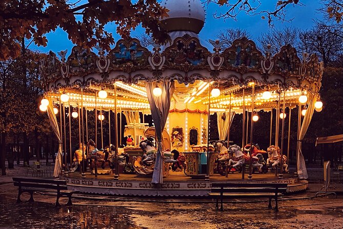 Private Photo Tour in Paris With a Professional Photographer - Meeting and Pickup