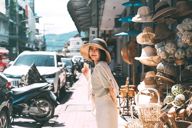 Private Photo Tour of Chiang Mai's Old Town - Pricing and Booking