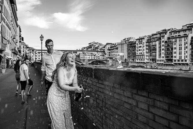 Private Photographic Experience in Florence Minimum 2 People - Common Questions