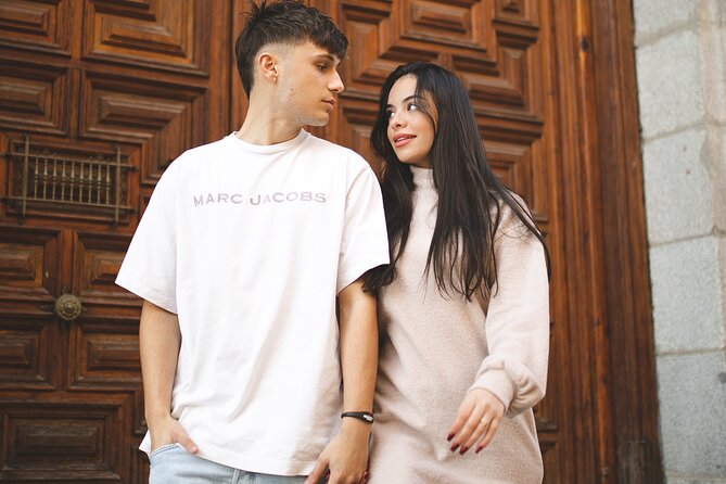 Private Photographic Session by Puntos De Madrid - Meeting and Pickup