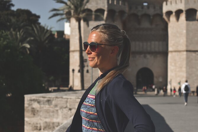 Private Photographic Tour of the Old Town of Valencia - Common Questions