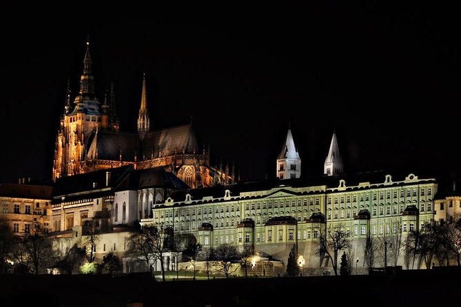 Private Photography Tour of Prague by Night - Whats Included