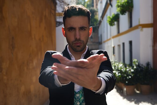 Private Photoshoot at Santa Cruz Quarter, Seville - Pricing and Booking Options