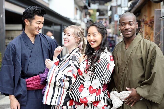 Private Photoshoot Experience in a Japanese Traditional Costume - Meeting and Pickup Details