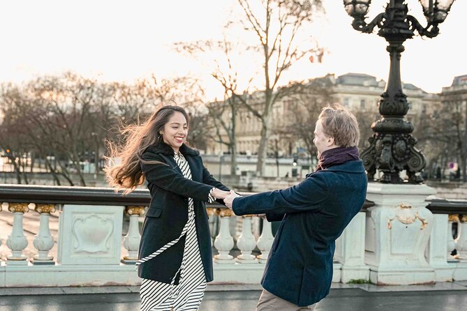 Private Photoshoot in Paris Monuments - The Sum Up