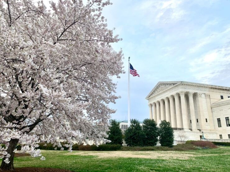 Private Photoshoot Outside the White House & Supreme Court - Booking Details