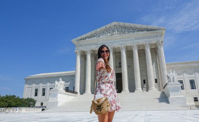 Private Photoshoot Outside the White House & Supreme Court - Inclusions