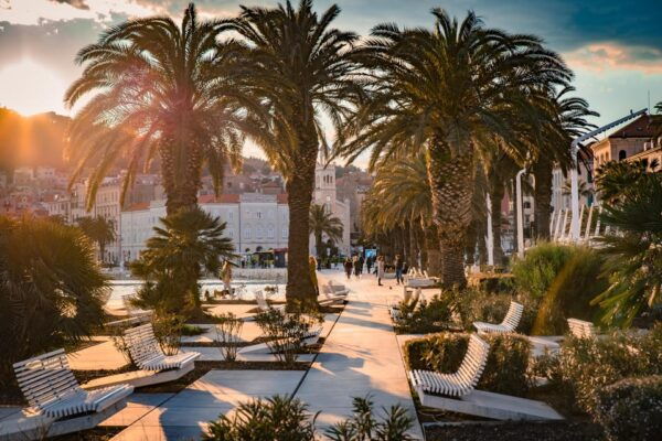 Private Photoshoot Tour: City of Split - Exploring Diocletians Palace