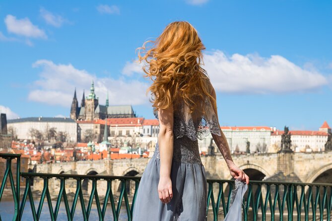 Private Photoshoot Tour in Prague - Meeting and Pickup