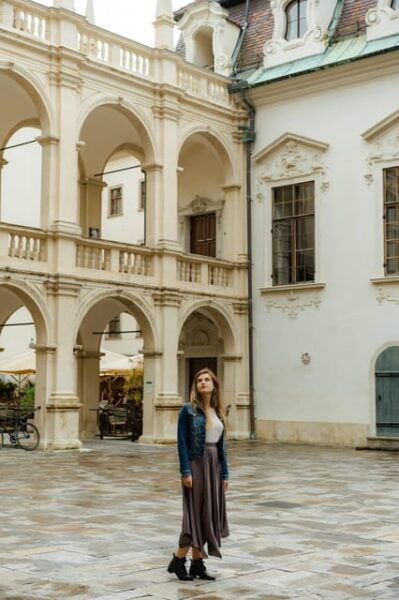 Private Photoshoot Walk Old Town of Graz - Booking and Cancellation Policies