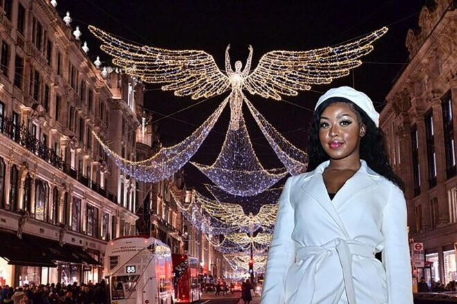 Private Photoshoot With Christmas Lights in London - Duration and Availability