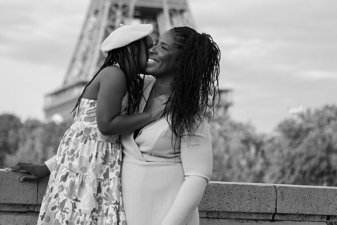 Private Photoshoot With the Iconic Eiffel Tower in Paris - Customer Reviews and Ratings